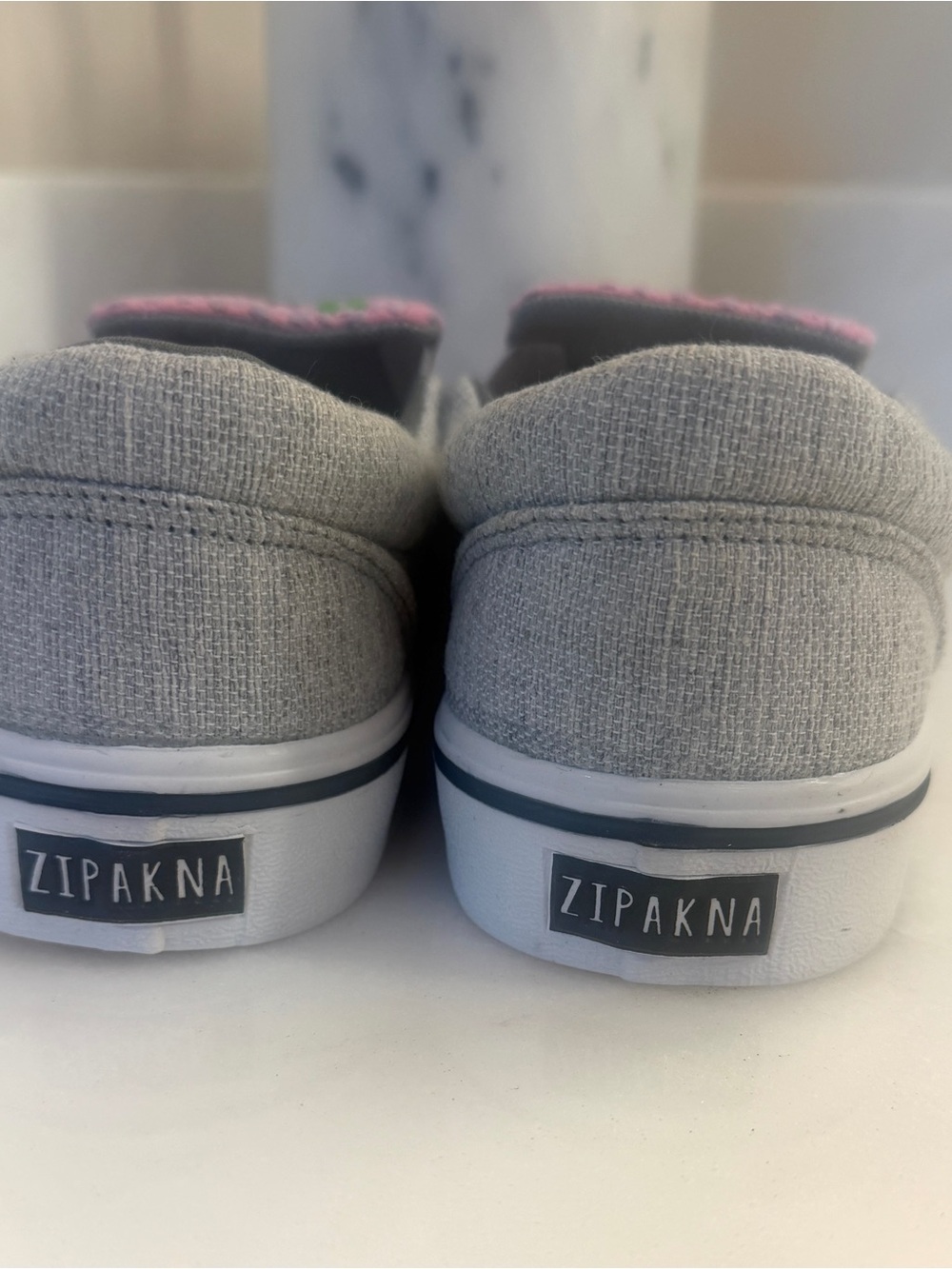 NWT, Zipakna Women’s Sneakers, Size 8. Pink embroidered with eye and butterfly. - Picture 6 of 7